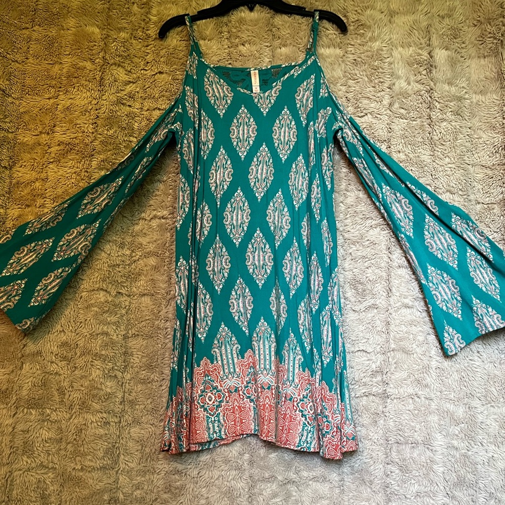 Bell sleeve open shoulder dress